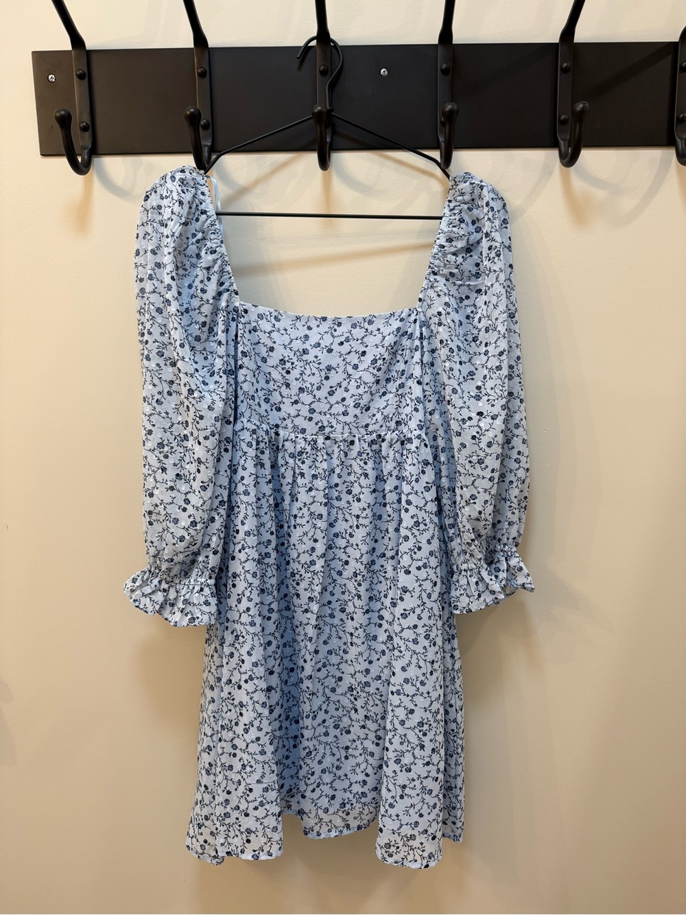 Francesca's Light Blue Floral Square-Neck Dress
